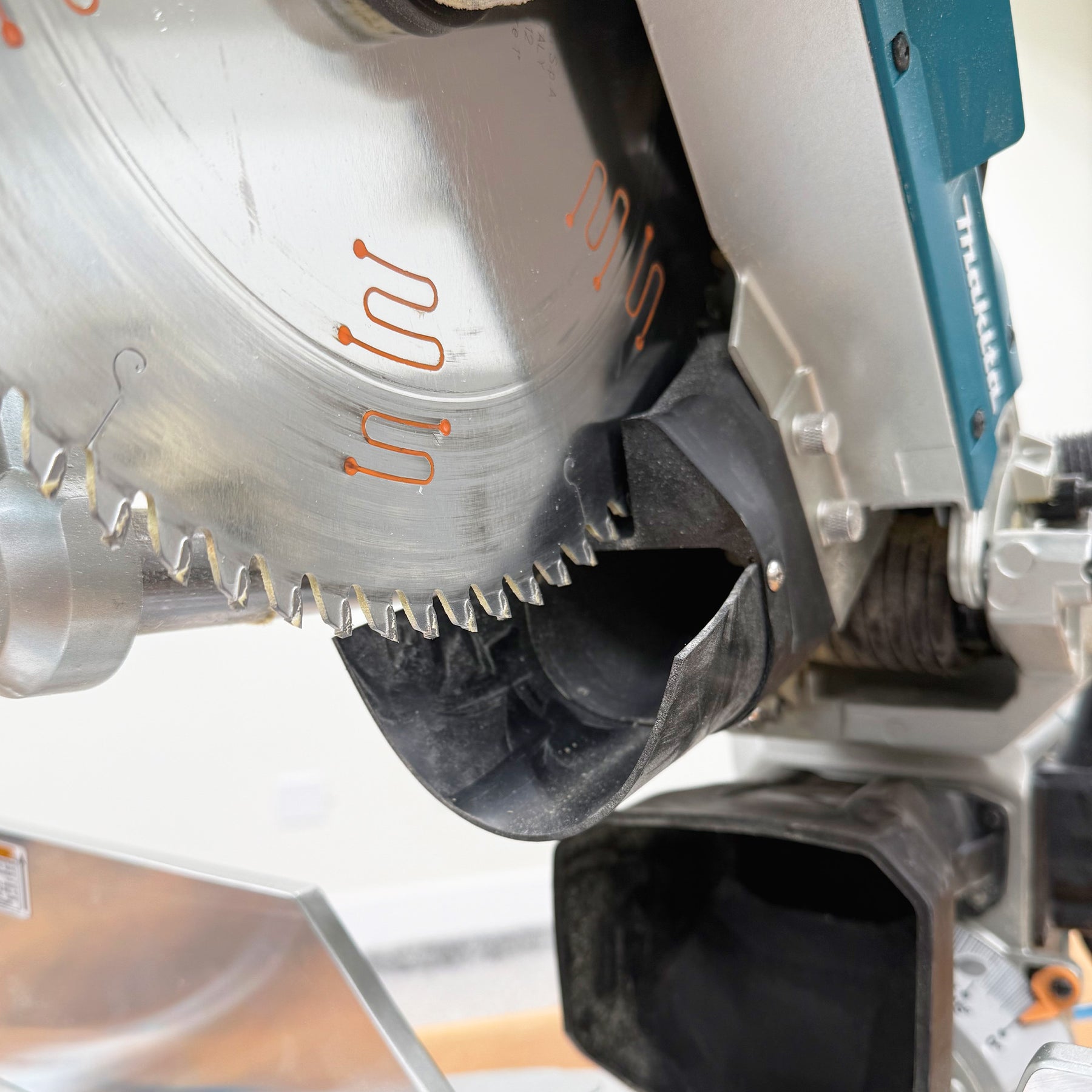 Makita Miter Saw Dust Collection Chute
