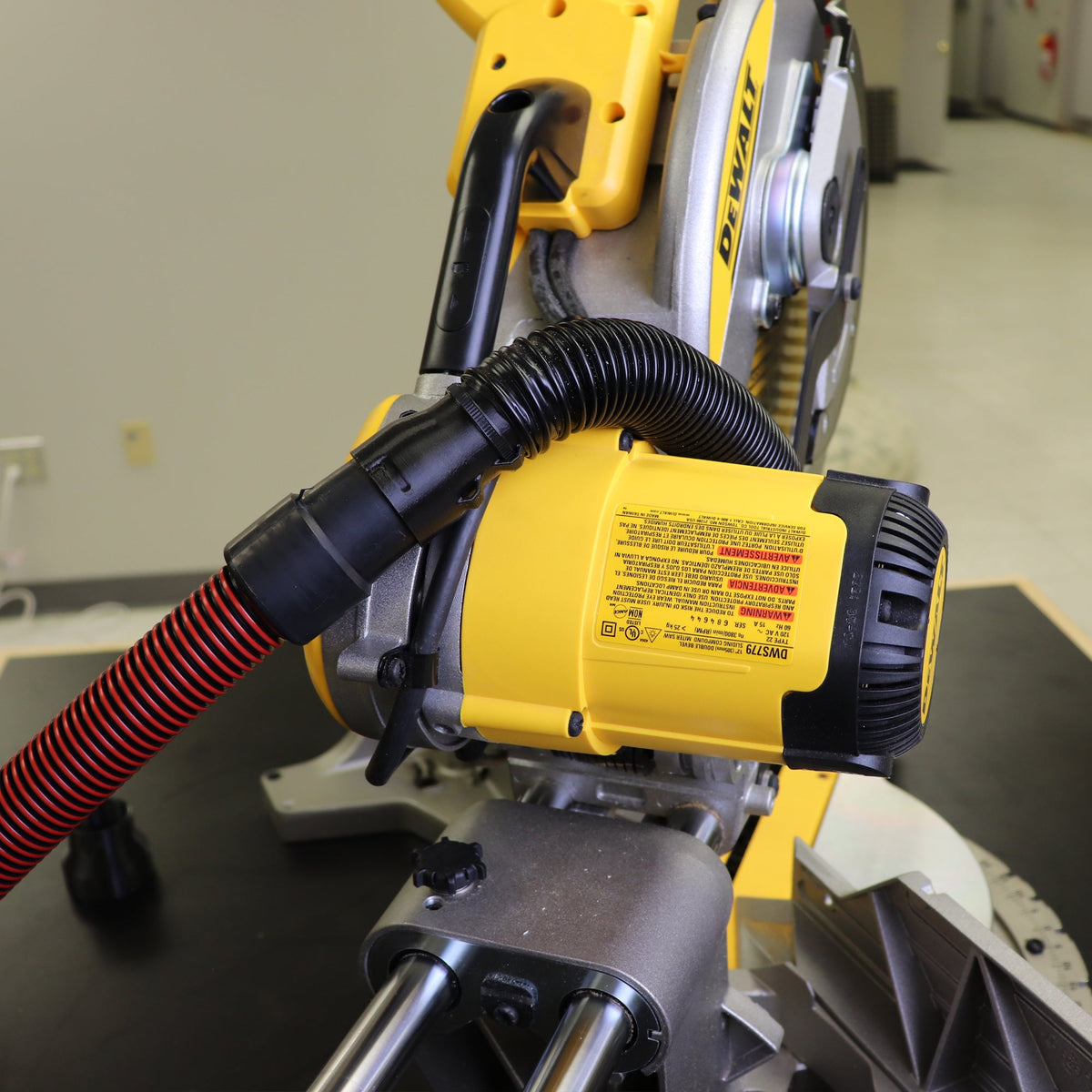 DeWalt DWS779/780 Miter Saw Dust Collection